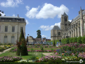 Jardin de l'archevêché à Bourges